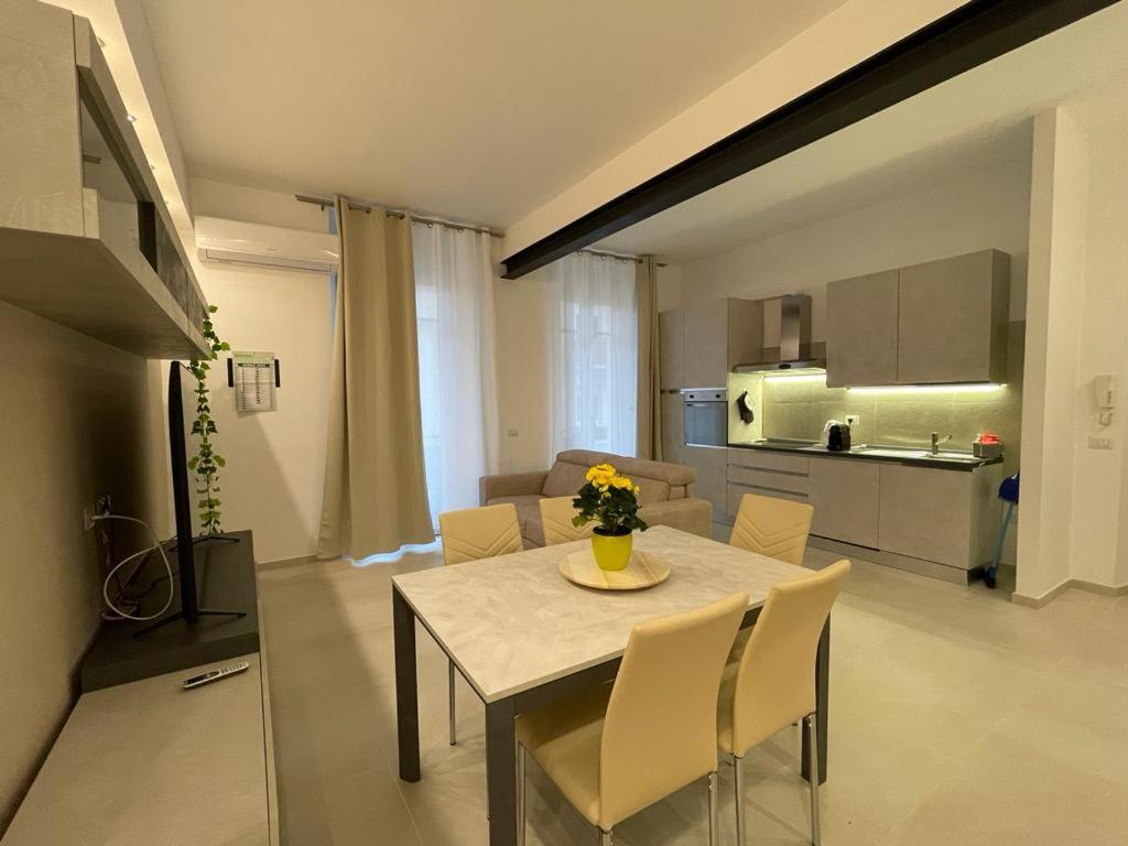 Xoxo Cagliari Apartment Luaran gambar