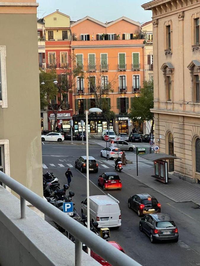 Xoxo Cagliari Apartment Luaran gambar