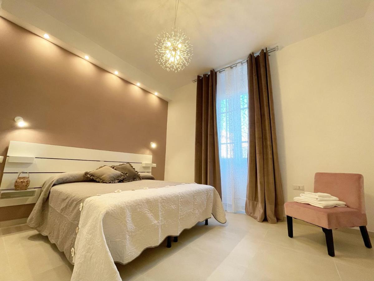 Xoxo Cagliari Apartment Luaran gambar